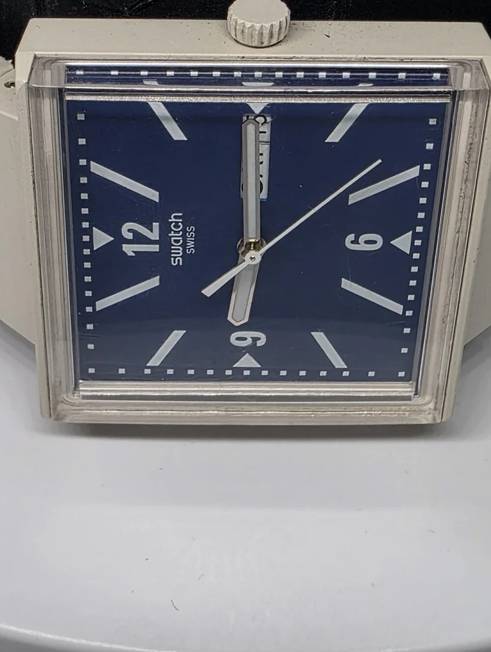 Swatch What If? Beige (SO34T700) Bioceramic Swiss Quartz Watch (Rare!)